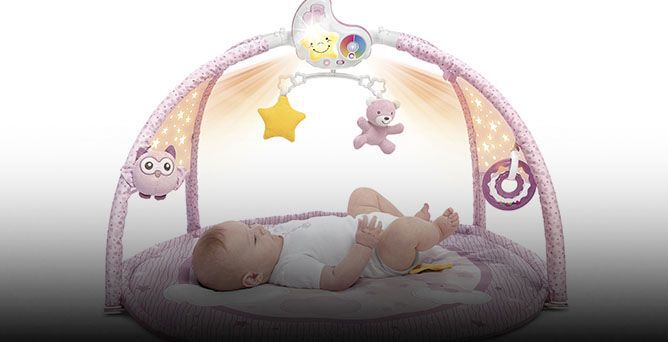 https://www.chicco.ch/dw/image/v2/BJJJ_PRD/on/demandware.static/-/Sites-Chicco-Switzerland-Library/default/dwd4218b19/site/advice-pages/Il_neonato_di_3_mesi/GIOCO_CHICCO.jpg